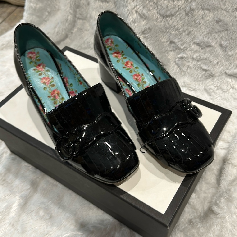 Black gucci